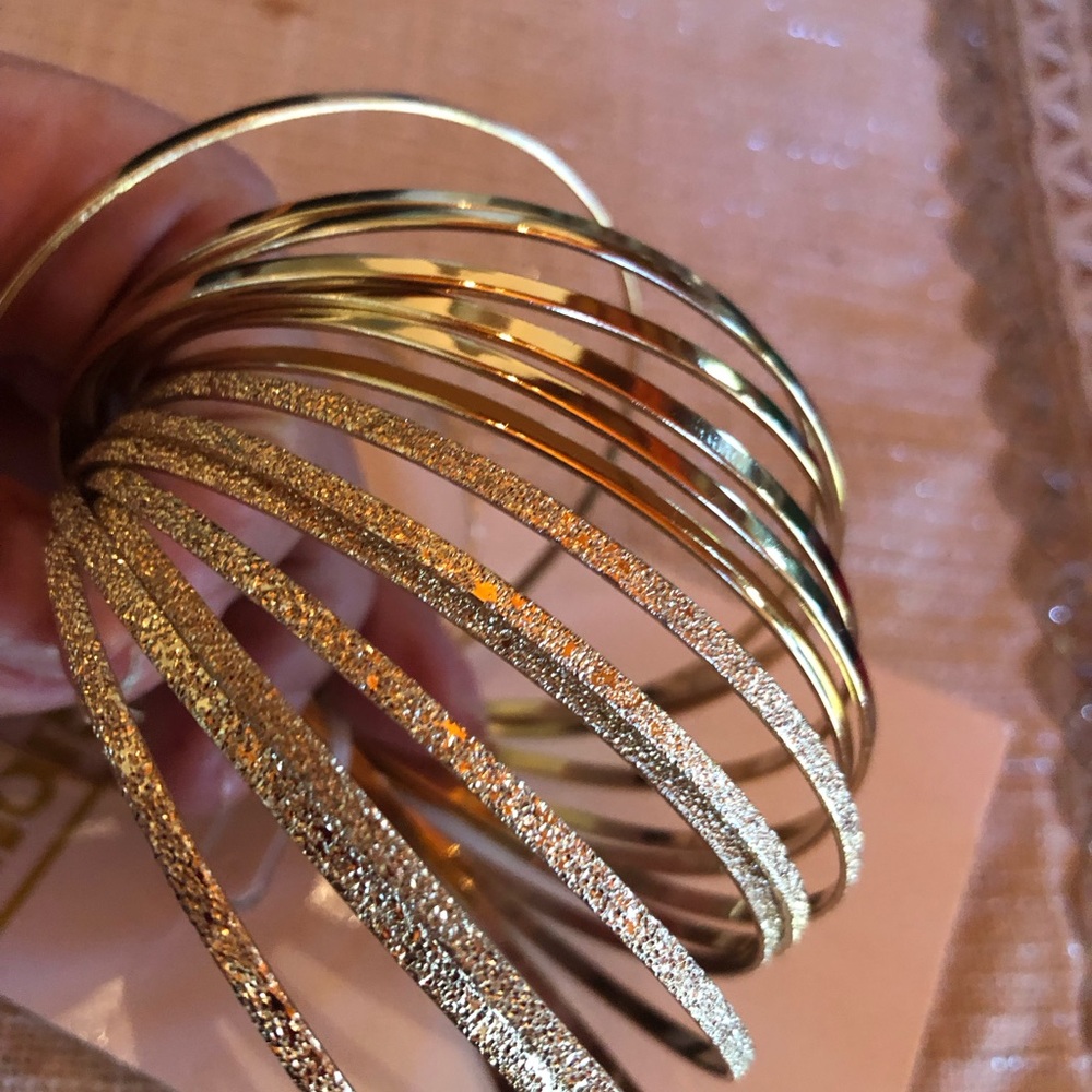 Lior 15 Piece Gold Bangle Bracelet Set Mixed Finish New